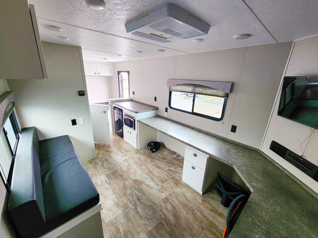 Custom Office Trailer - Image 9